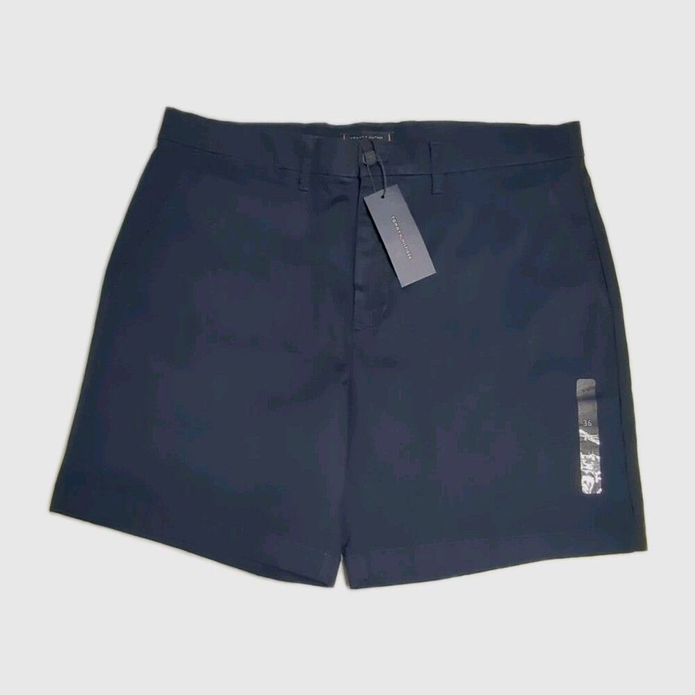 NWT  Tommy Hilfiger Men Chino Shorts 36 Navy Flat Front Pockets XM04399 NEW
